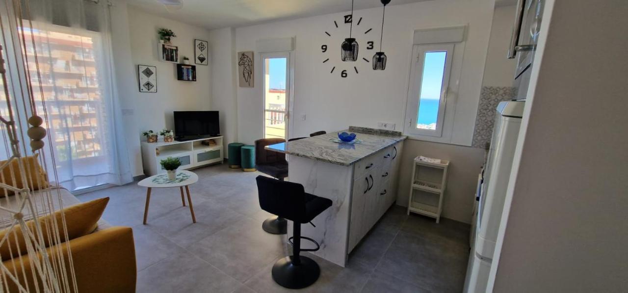 Acogedor,Apartamento.Piscina, Vistas, Terraza Benalmádena Exterior foto